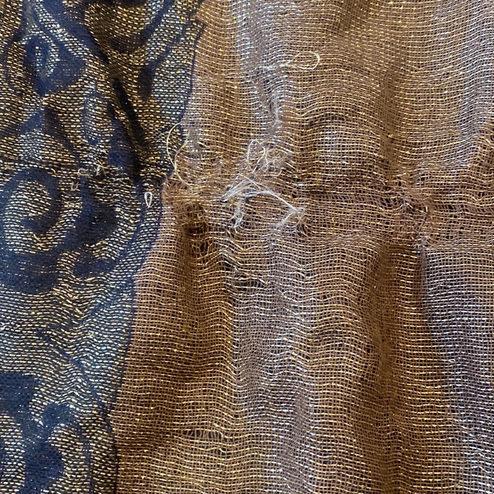 Scarf - Picture 6 of 8